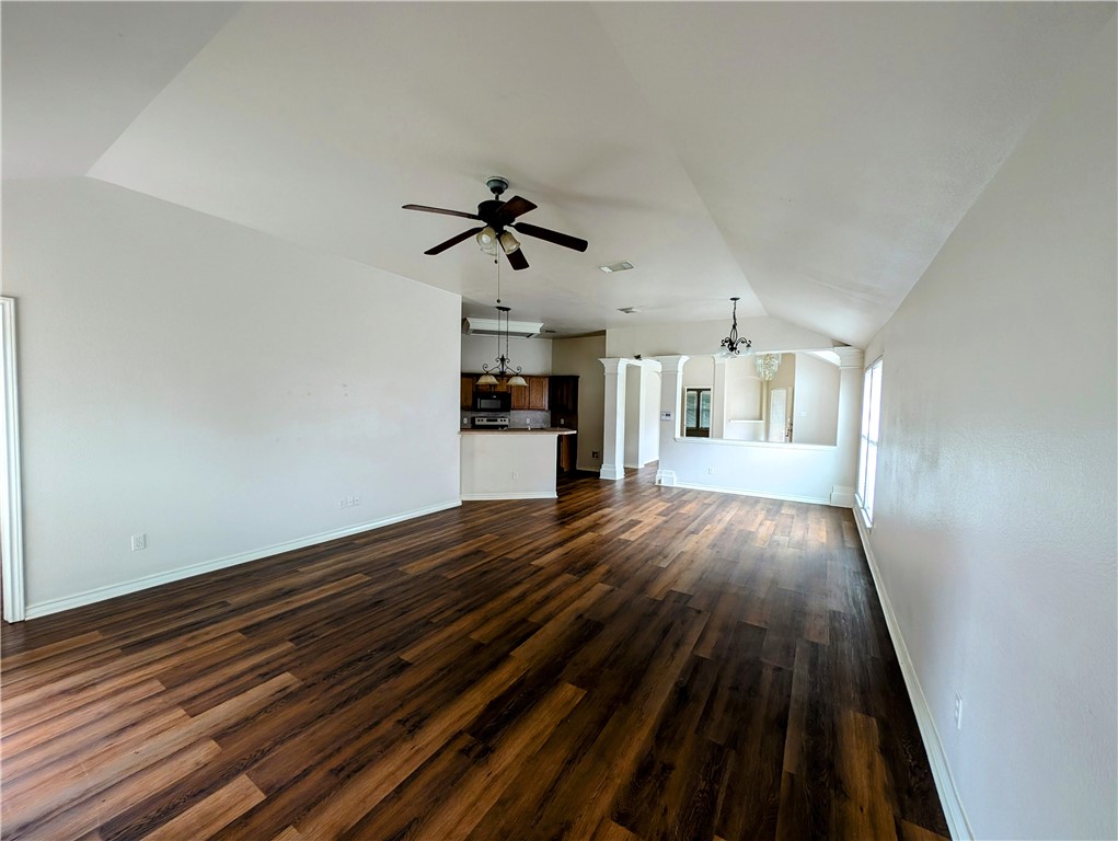 3910 Gibraltar Dr Property Photo 7