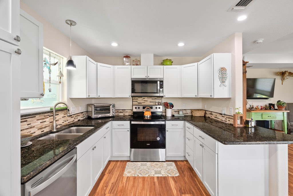 1507 S Pearl St Property Photo 8