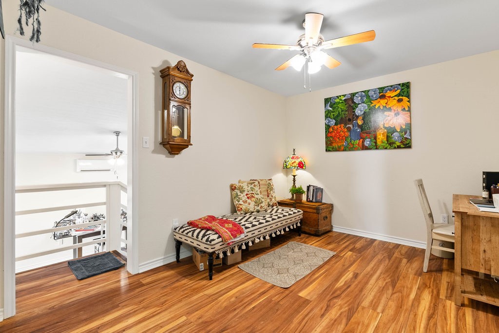 1507 S Pearl St Property Photo 11