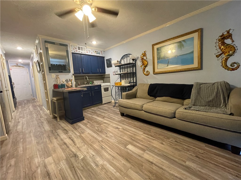 3938 Surfside Blvd 1313 Property Photo 2