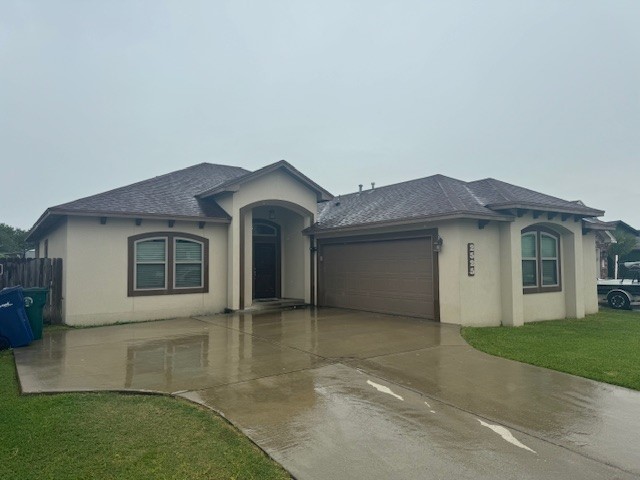 2525 Luzius Dr Property Photo 2