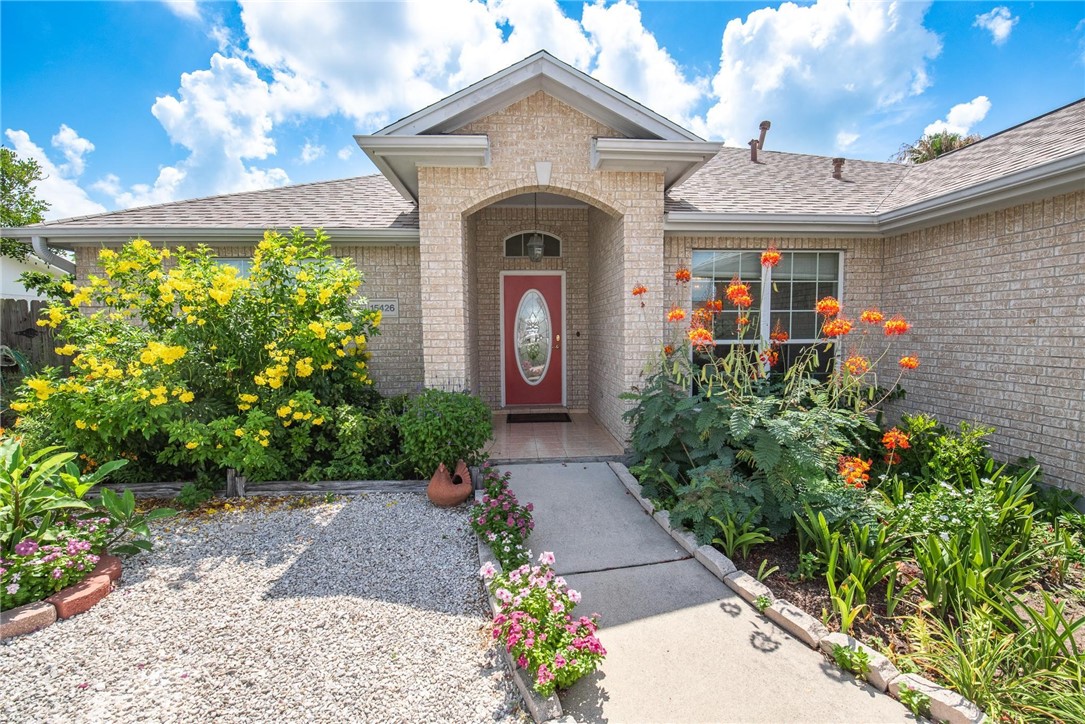 15426 Cuttysark St Property Photo 5