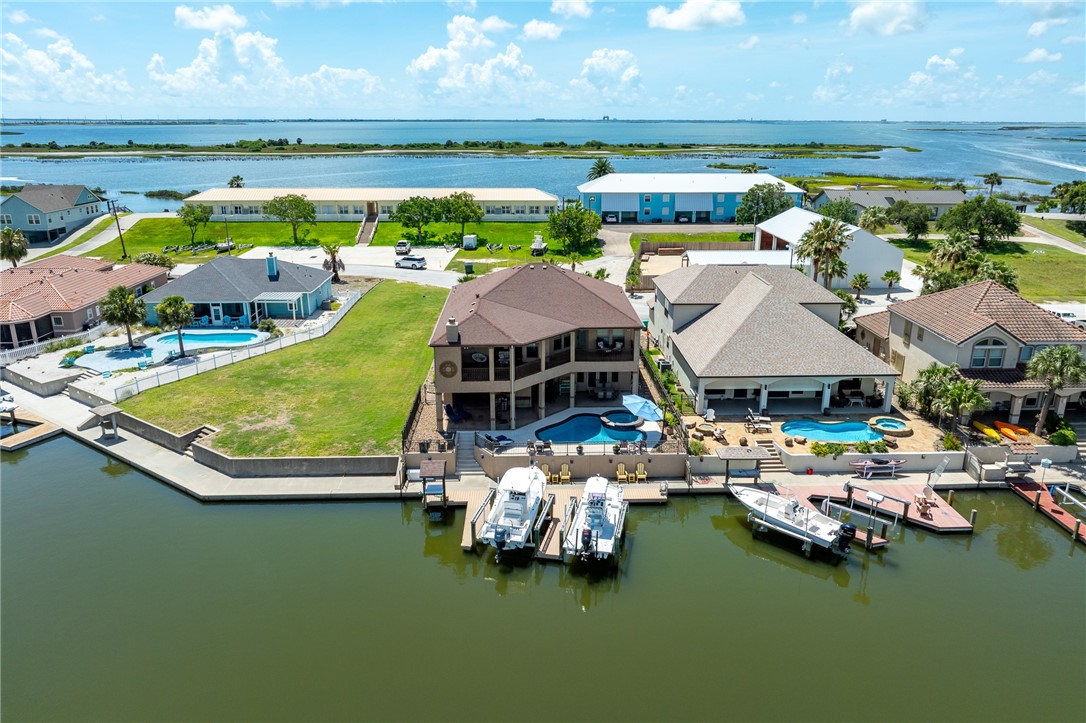 1114 Bay Property Photo 38