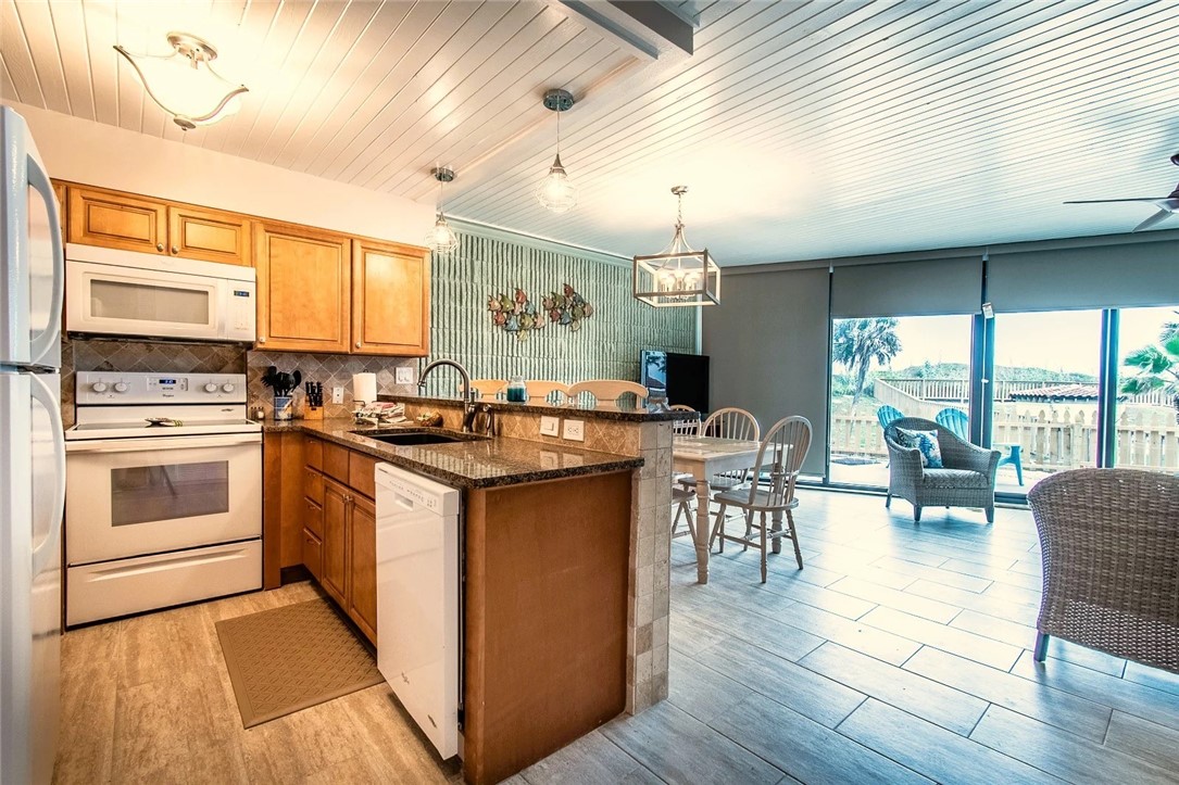 7477 State Highway 361 107 Property Photo 6