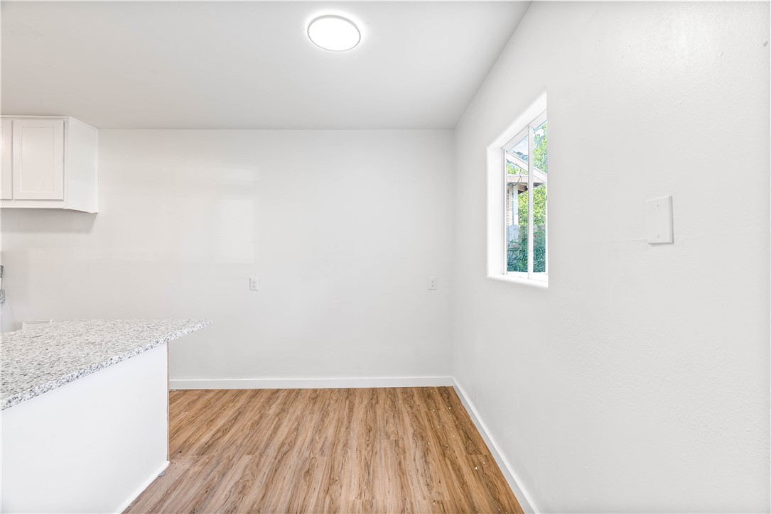 1601 Cambridge Dr Property Photo 8