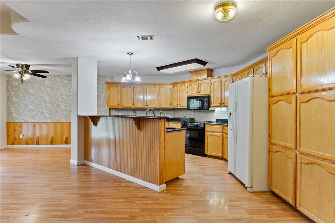 3606 Emory Dr Property Photo 19