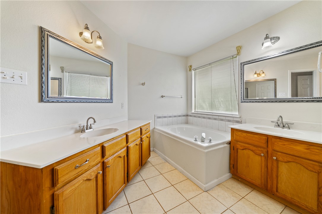 3606 Emory Dr Property Photo 25