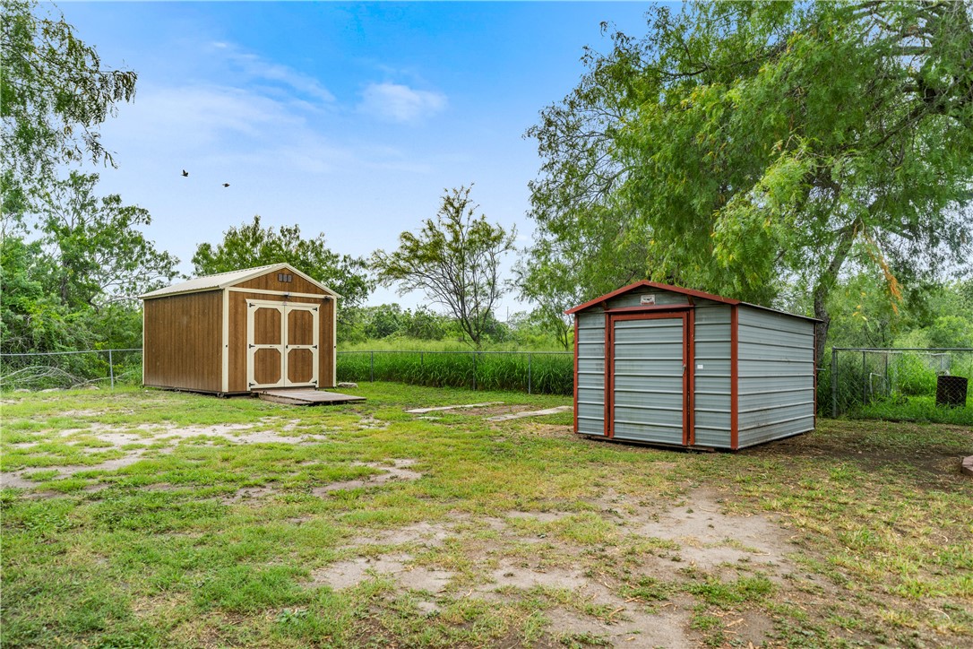 3606 Emory Dr Property Photo 36