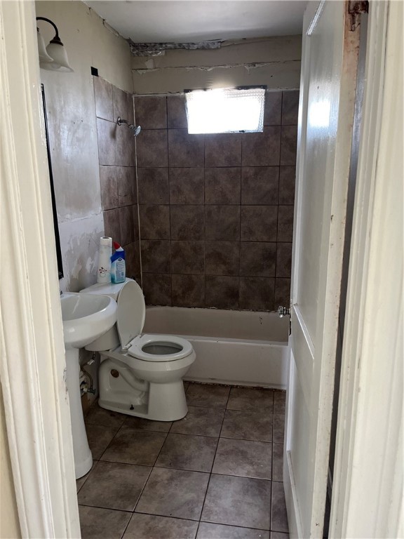 5122 Thomas Dr Property Photo 5
