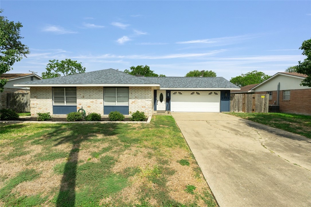 1313 E Cherrystone Dr Property Photo 1