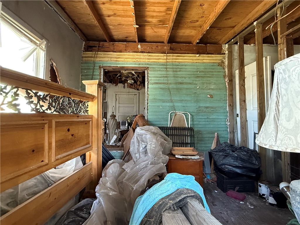 1930 Sandy Way Property Photo 6