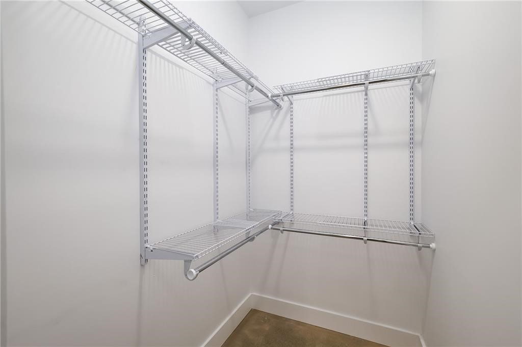 2722 Grace A Property Photo 10
