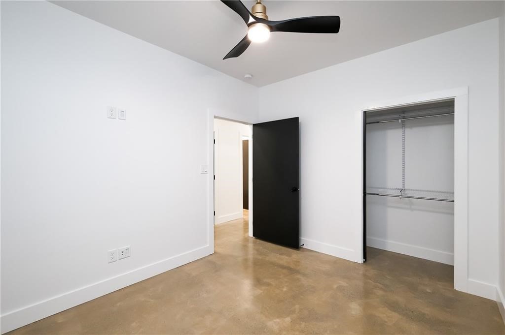 2722 Grace A Property Photo 14