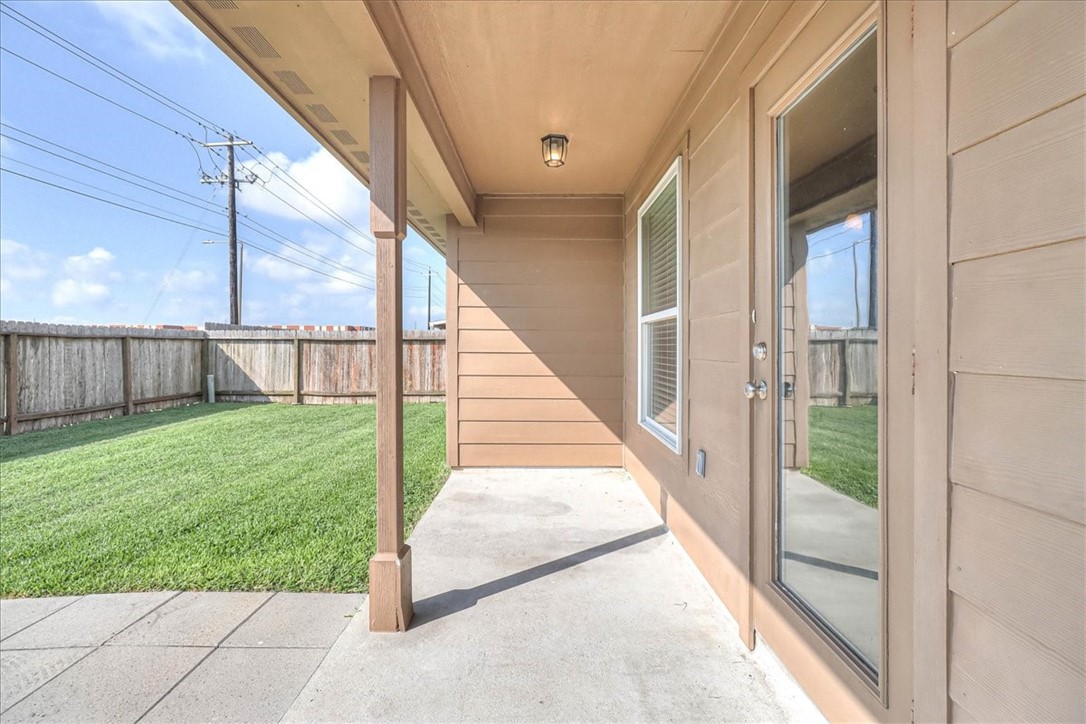 2234 Anacua St Property Photo 32