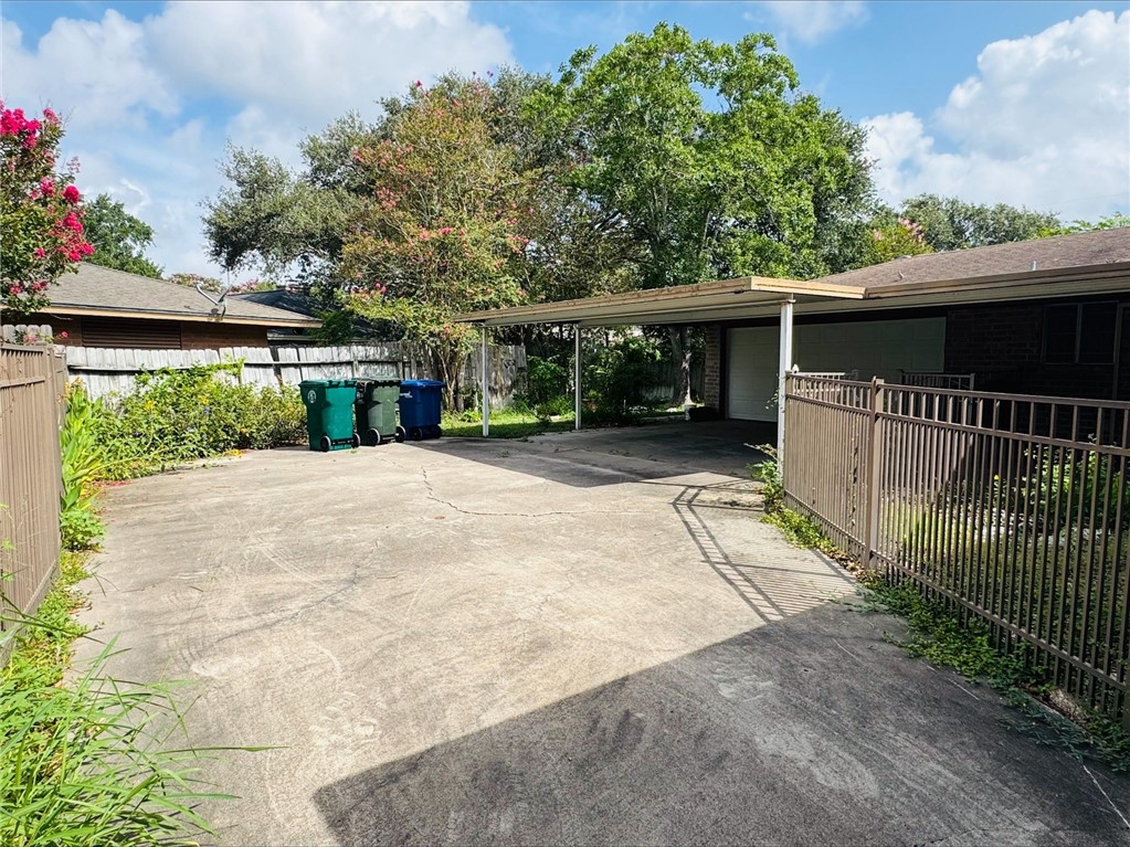 5905 Saint Andrews Dr Property Photo 21