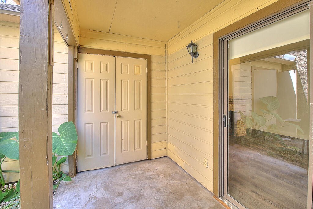 2314 Capitan Dr B Property Photo 37