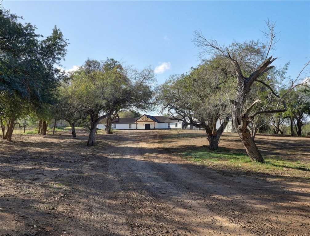 12631 Leopard St Property Photo 9