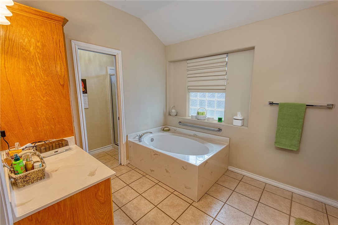 7014 Mona Lisa Cr Property Photo 10
