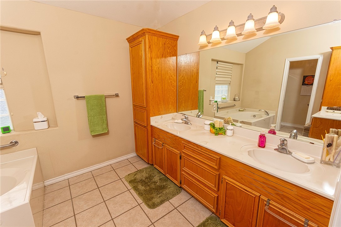 7014 Mona Lisa Cr Property Photo 12