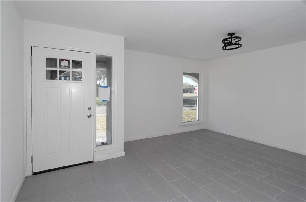 4802 Eider Dr Property Photo 2
