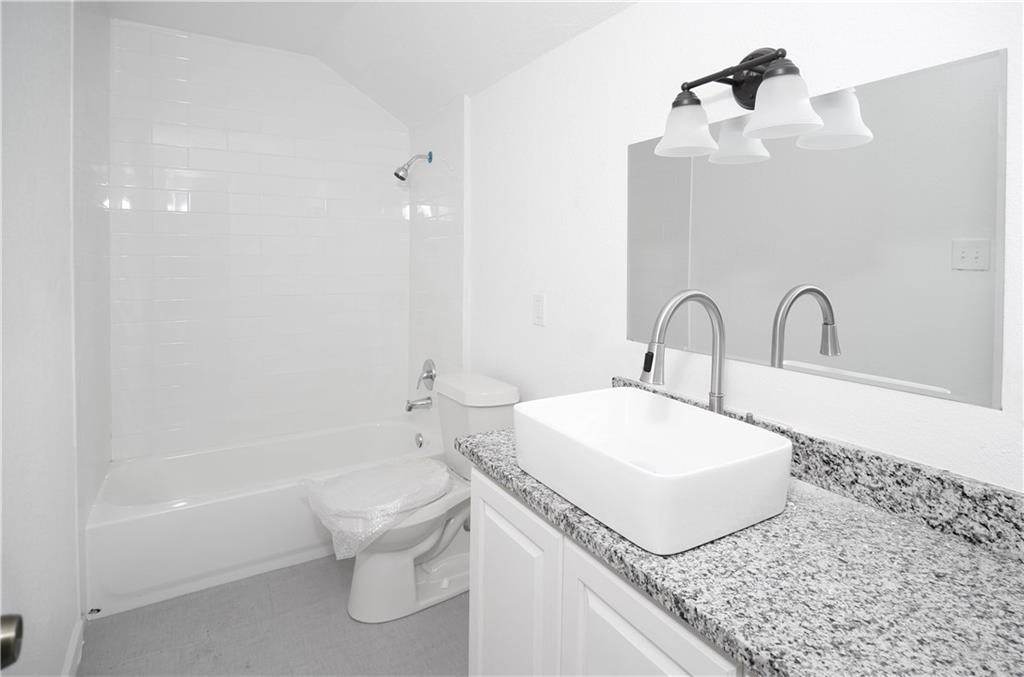 4802 Eider Dr Property Photo 22