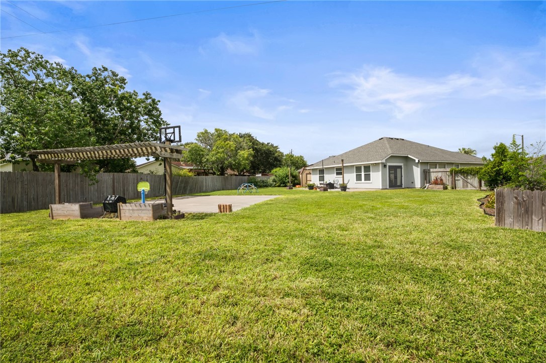 2302 Light Wind Dr Property Photo 25