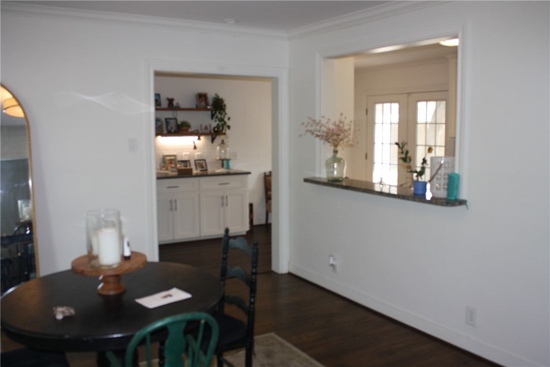 332 S Morningside St Property Photo 14