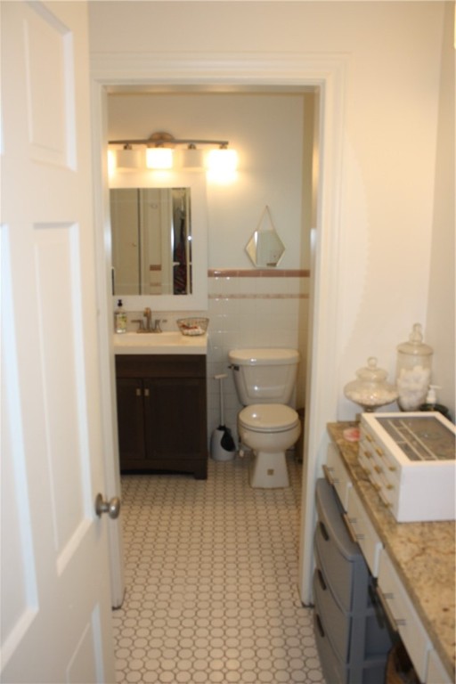 332 S Morningside St Property Photo 18