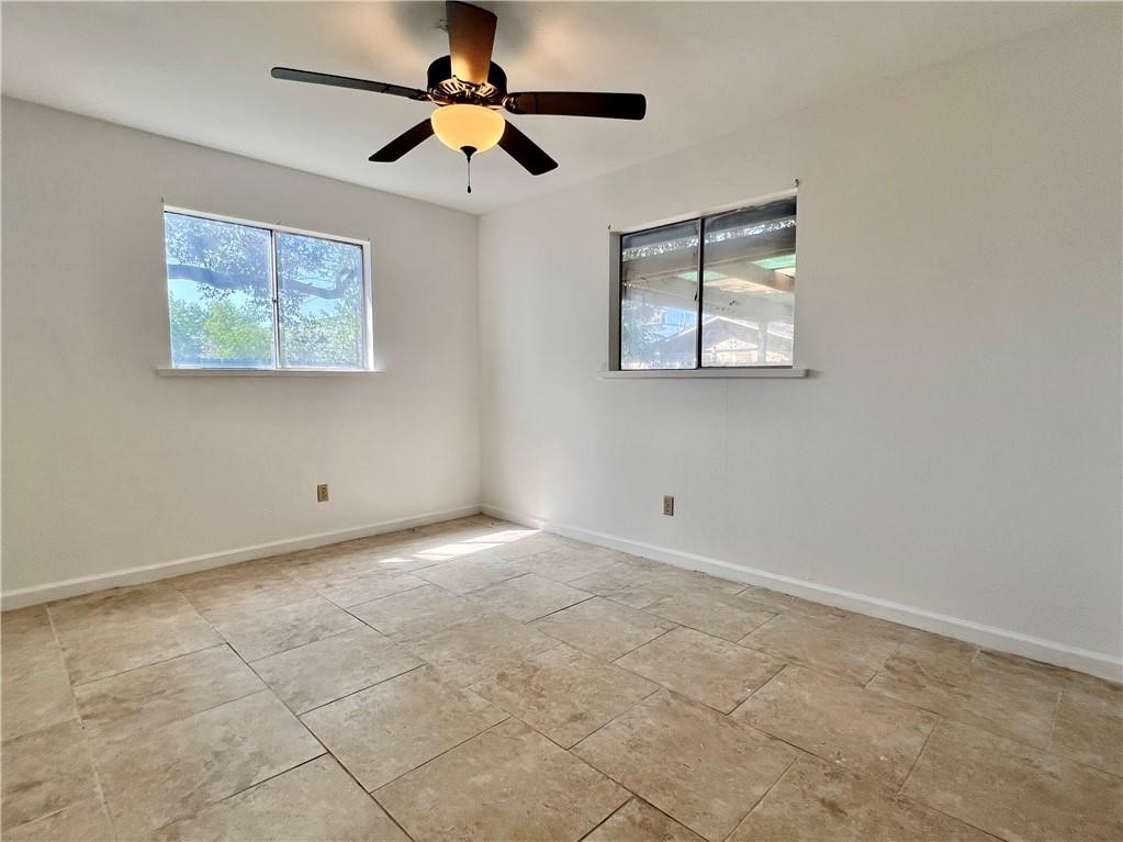 4505 Mount Vernon Dr Property Photo 8