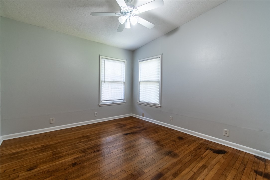 5933 Lucille Dr Property Photo 15
