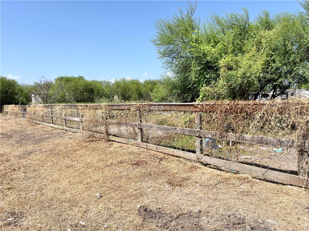 7124 County Road 2379 Property Photo 1