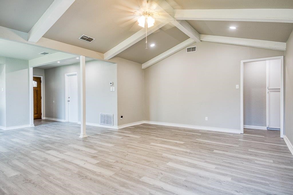 4134 Sierra St Property Photo 5