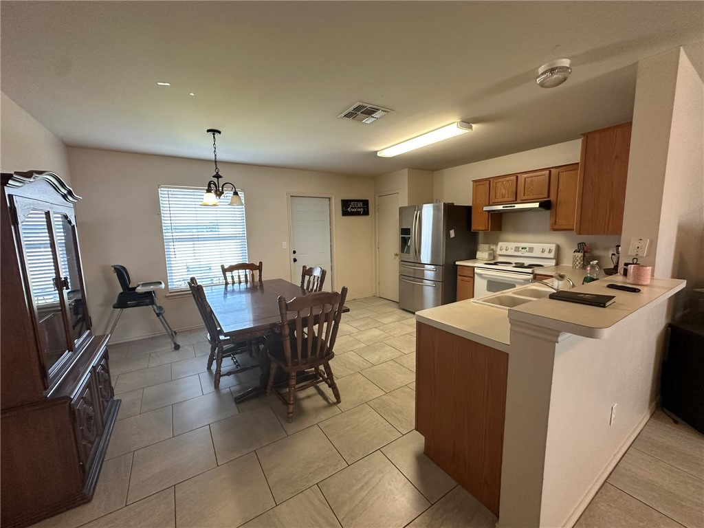 1026 Sacramento Property Photo 5