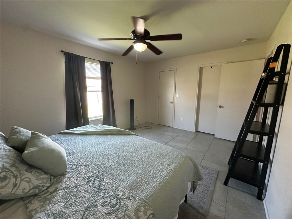 1026 Sacramento Property Photo 11