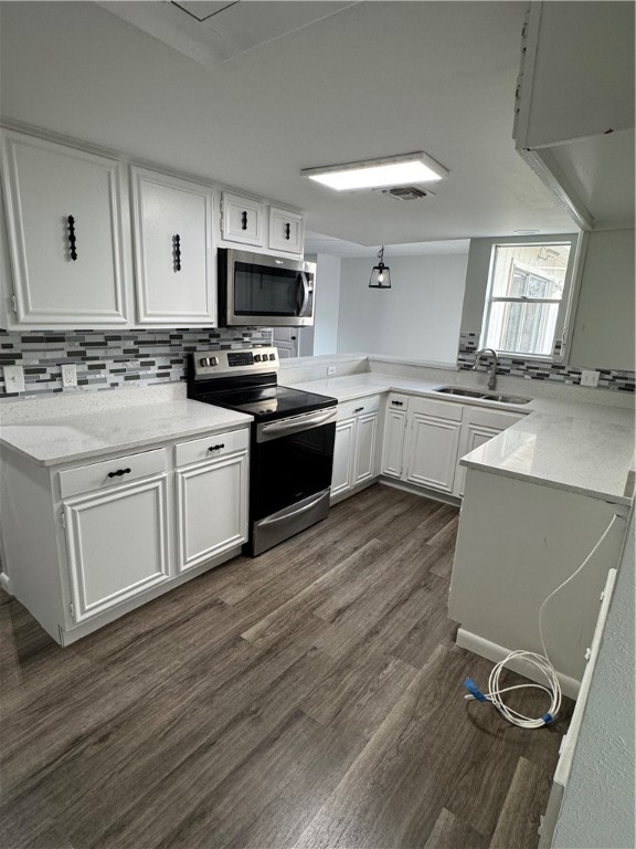 4013 Killarmet Dr Property Photo 4