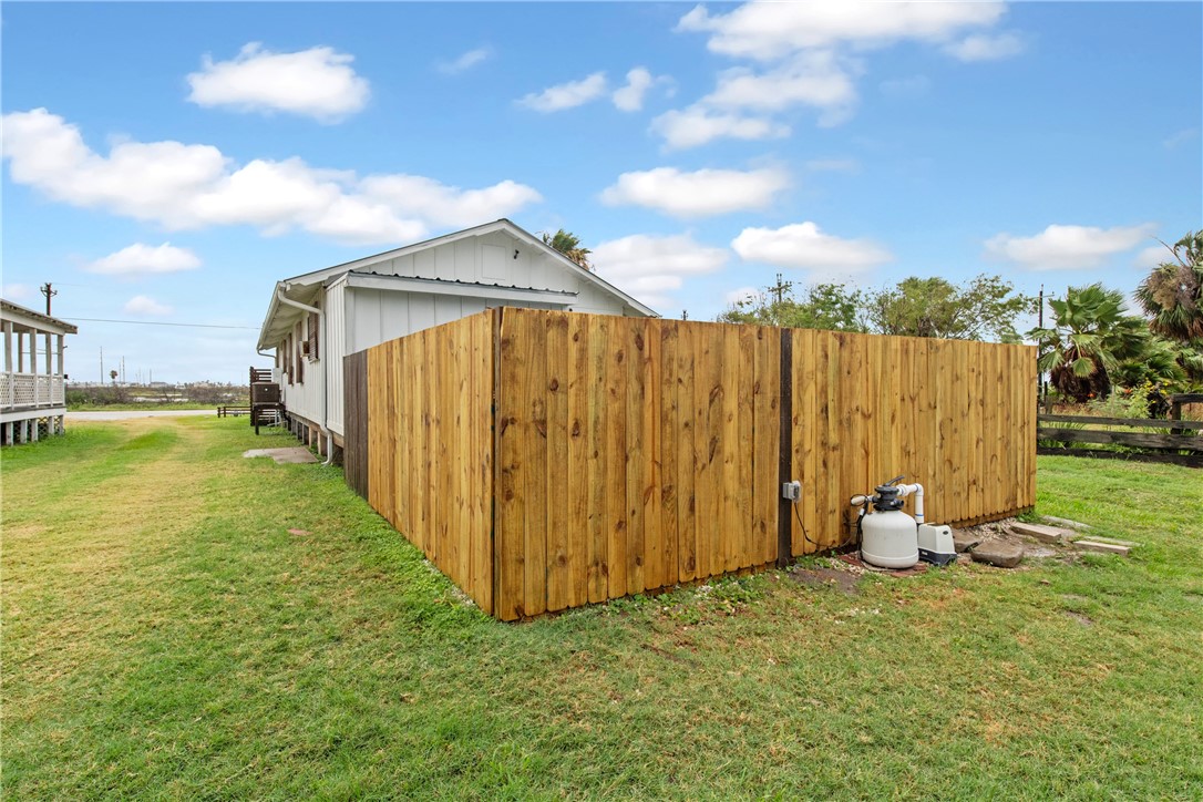 1326 Ross Ave Property Photo 35