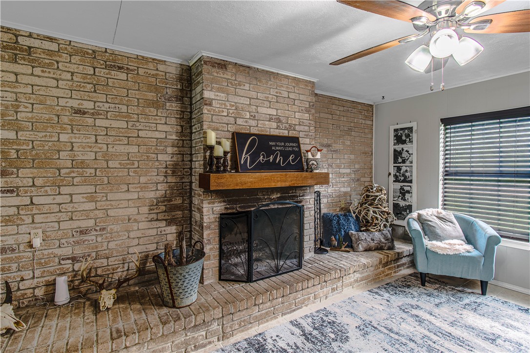 1300 Burton St Property Photo 3