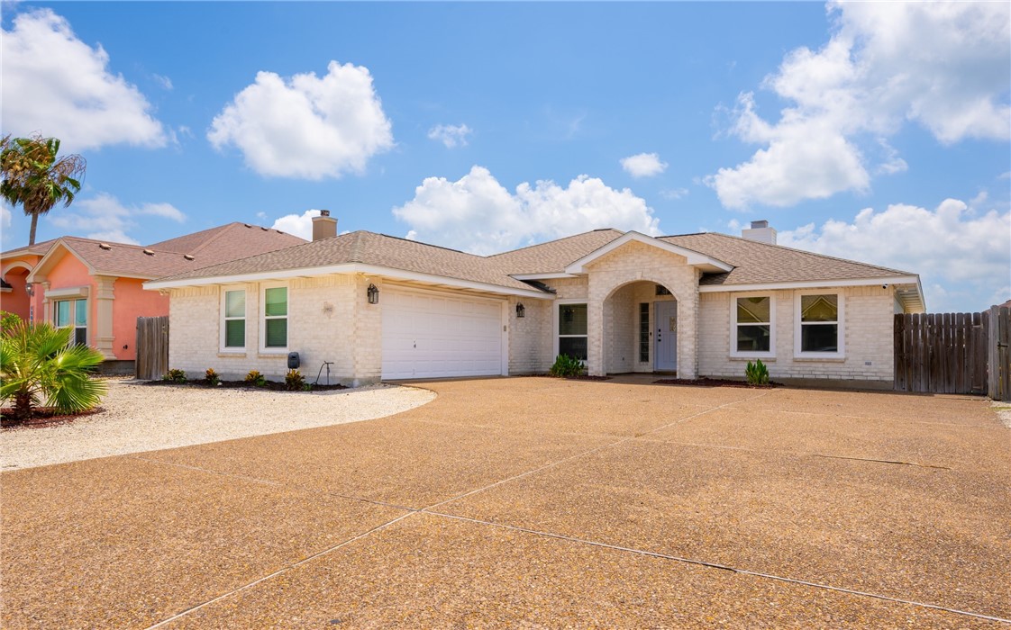 15822 Portillo Dr Property Photo 1