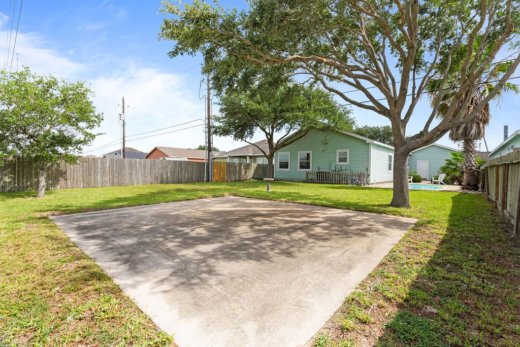 1505 Antoinette Dr Property Photo 27