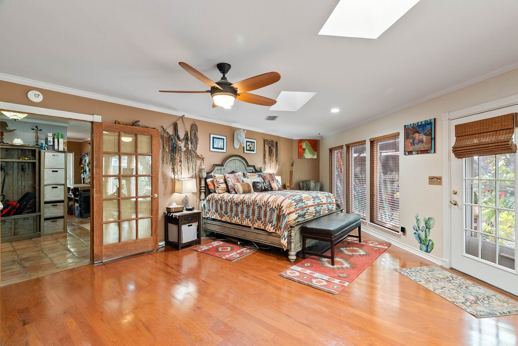 1105 S Paisano St Property Photo 12