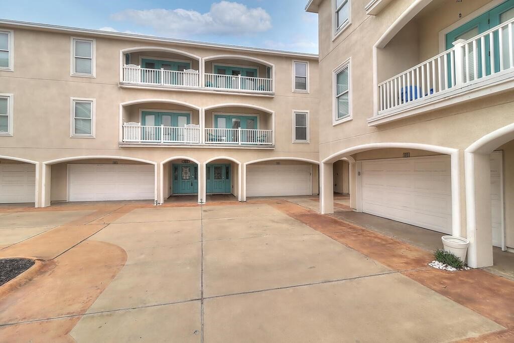 14422 Verdemar Dr 204 Property Photo 1