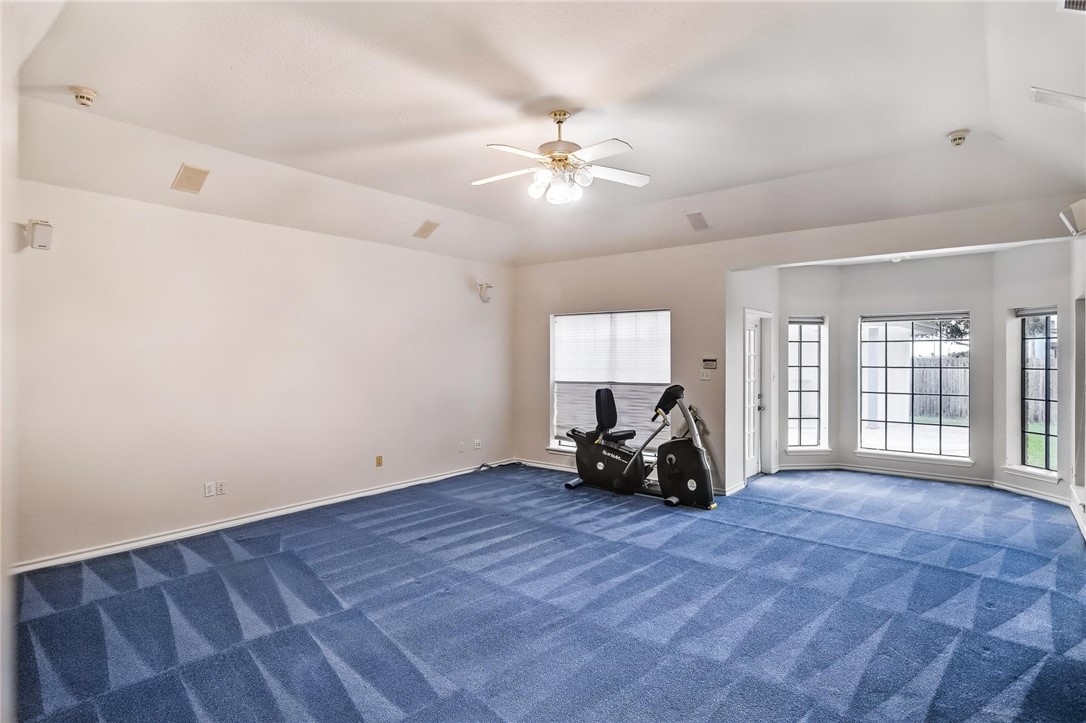 6714 Long Meadow Dr Property Photo 16