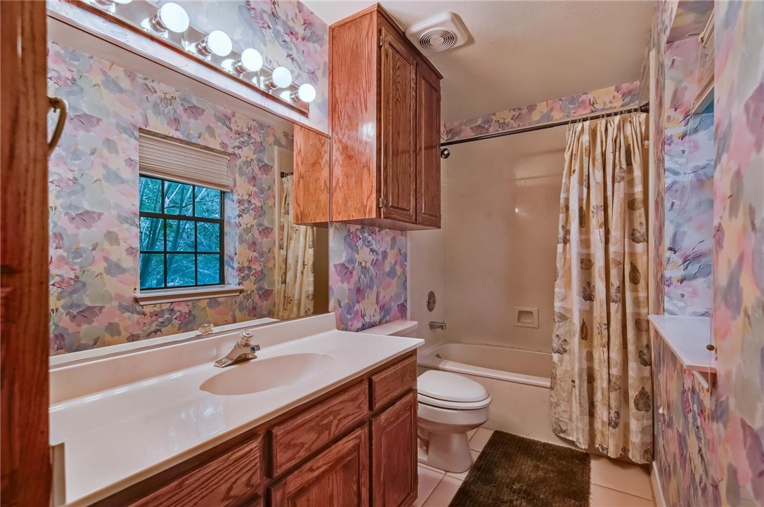 6714 Long Meadow Dr Property Photo 26