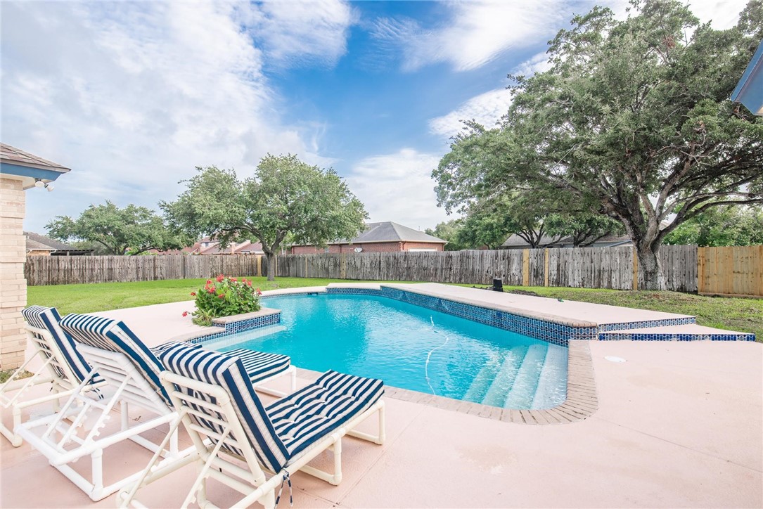 6714 Long Meadow Dr Property Photo 33