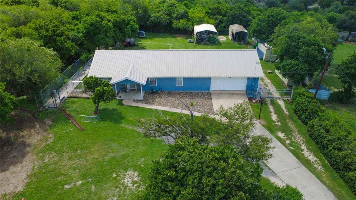 4625 Harney Rd Property Photo 8