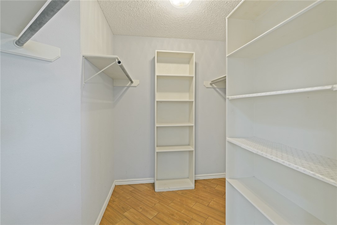 2217 Dorsey St Property Photo 19