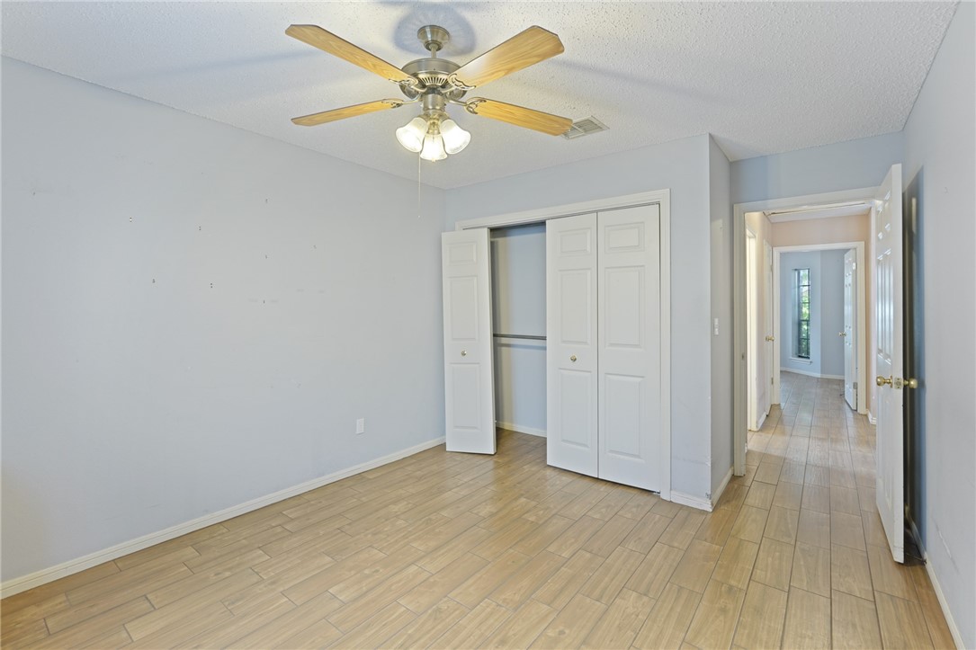 2217 Dorsey St Property Photo 20