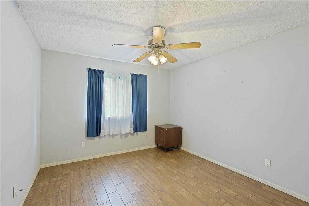 2217 Dorsey St Property Photo 21