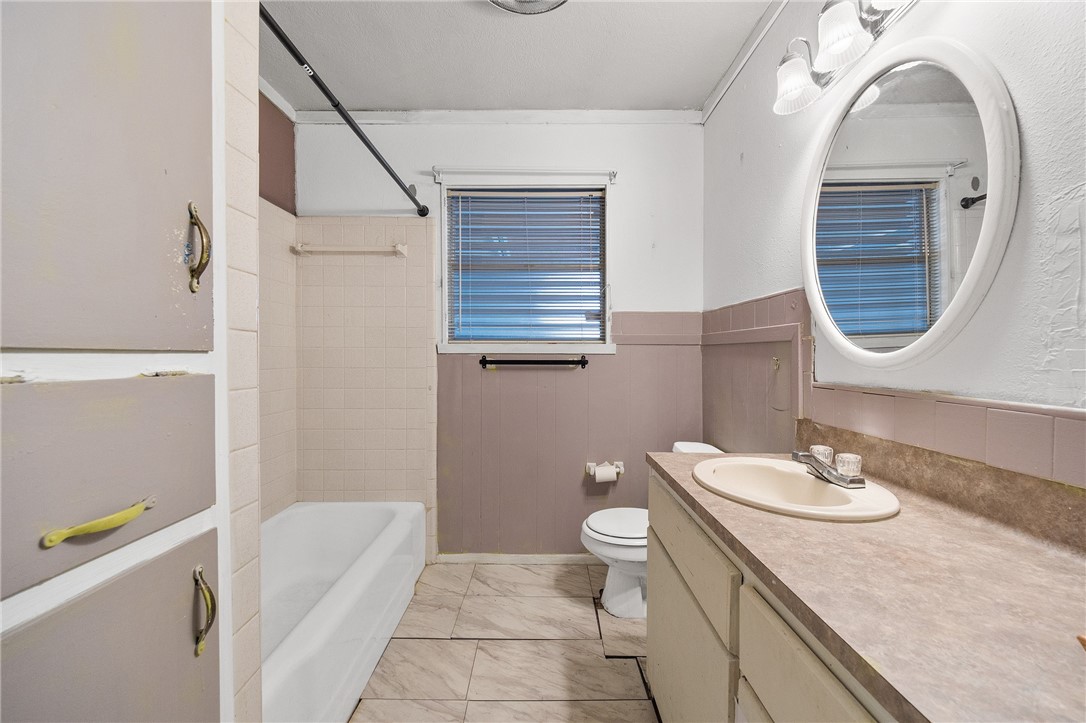 3718 Brushwood Property Photo 11
