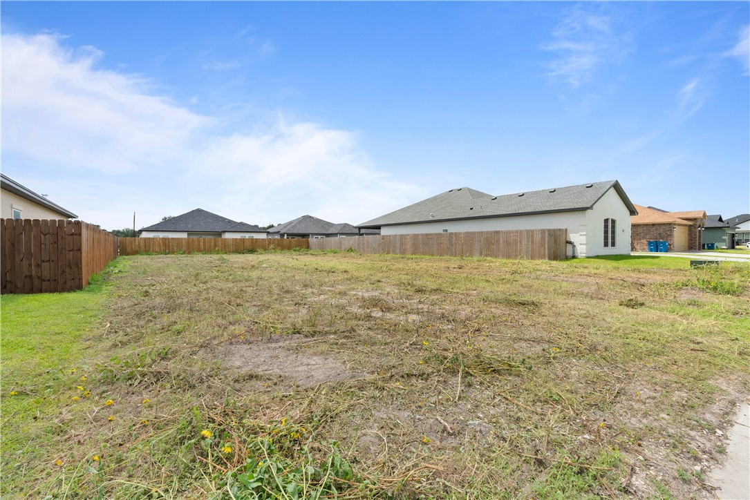 106 Meadowbrook Property Photo 10